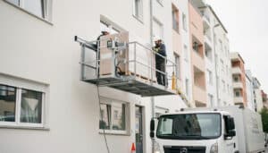 Échelle électrique de déménagement : choix et sécurité